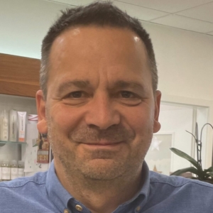 Dr. Szentkirályi Béla